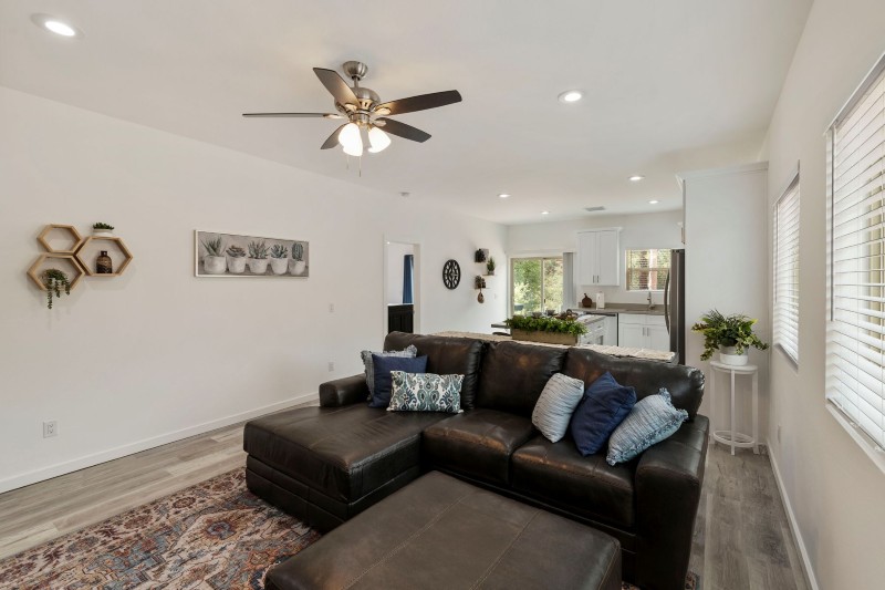 Great room looking toward kitchen